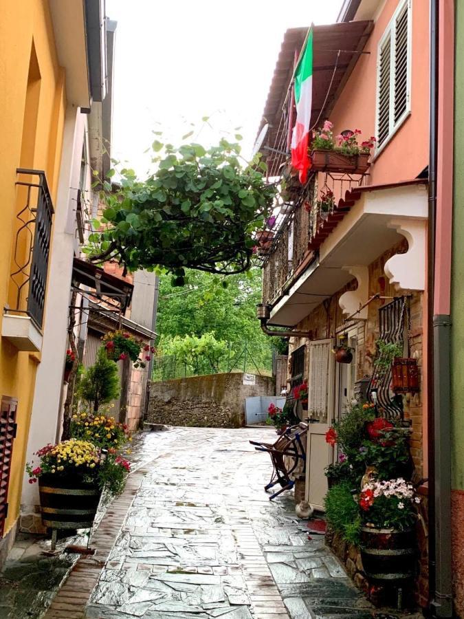 Le Vie Mediterranee Torre di Ruggiero Exterior photo